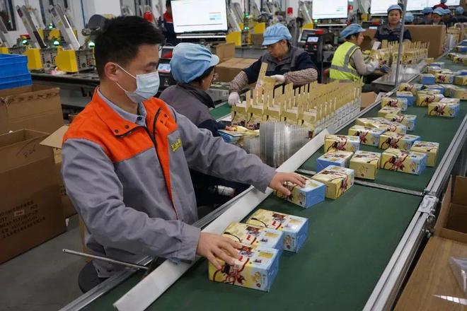 难求” 成爆款竟然是开化出品！CQ9电子游戏哪吒卡牌 “一卡(图5)